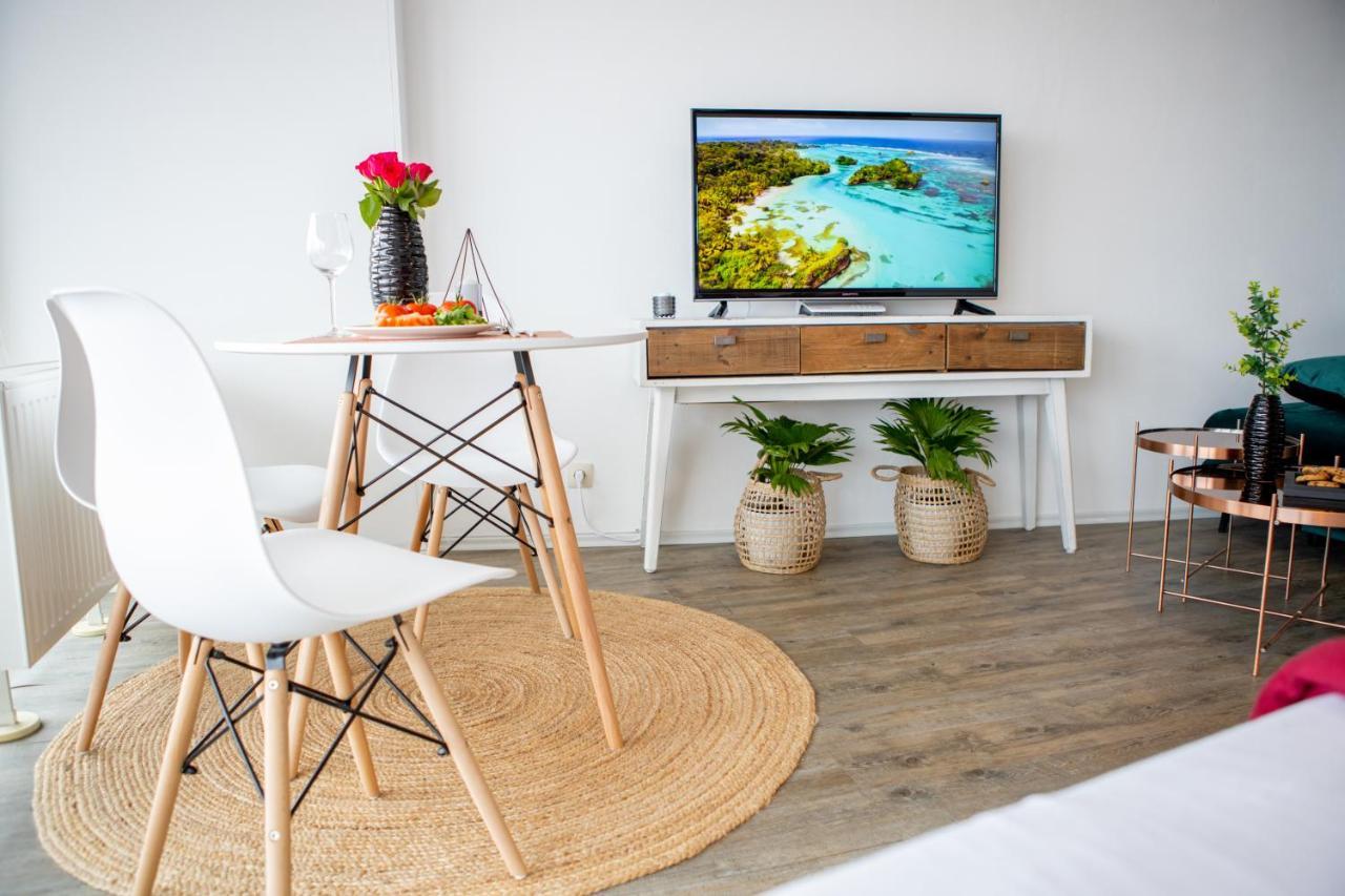 Modernes Apartment Mit Tollem Blick Ueber Die Stadt Augsburg Luaran gambar