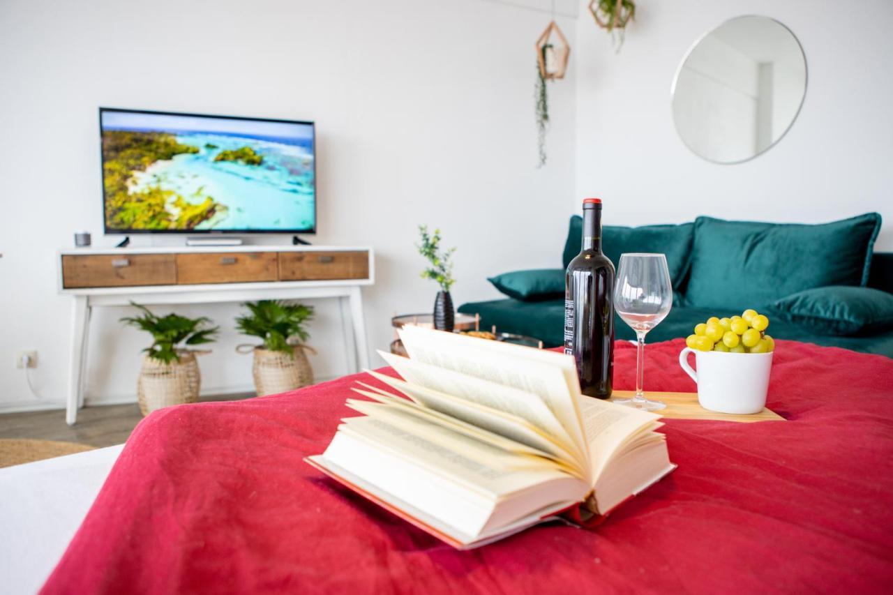 Modernes Apartment Mit Tollem Blick Ueber Die Stadt Augsburg Luaran gambar