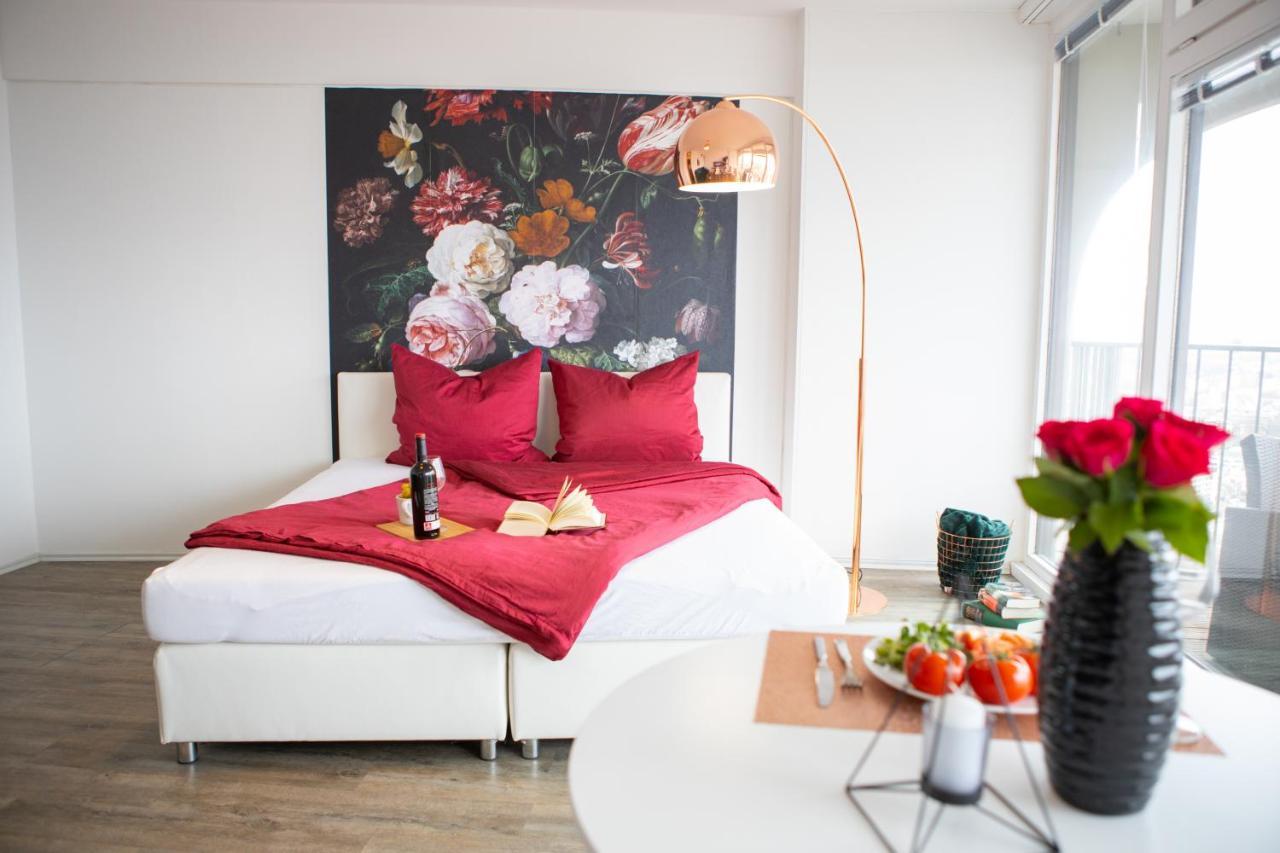 Modernes Apartment Mit Tollem Blick Ueber Die Stadt Augsburg Luaran gambar